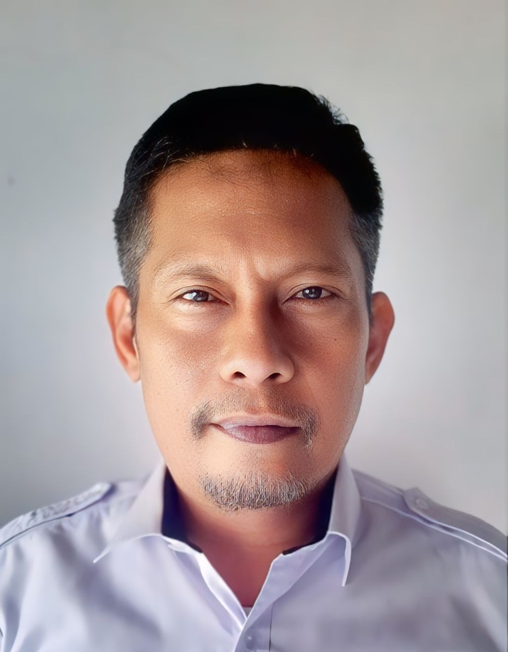 Irwan, SH